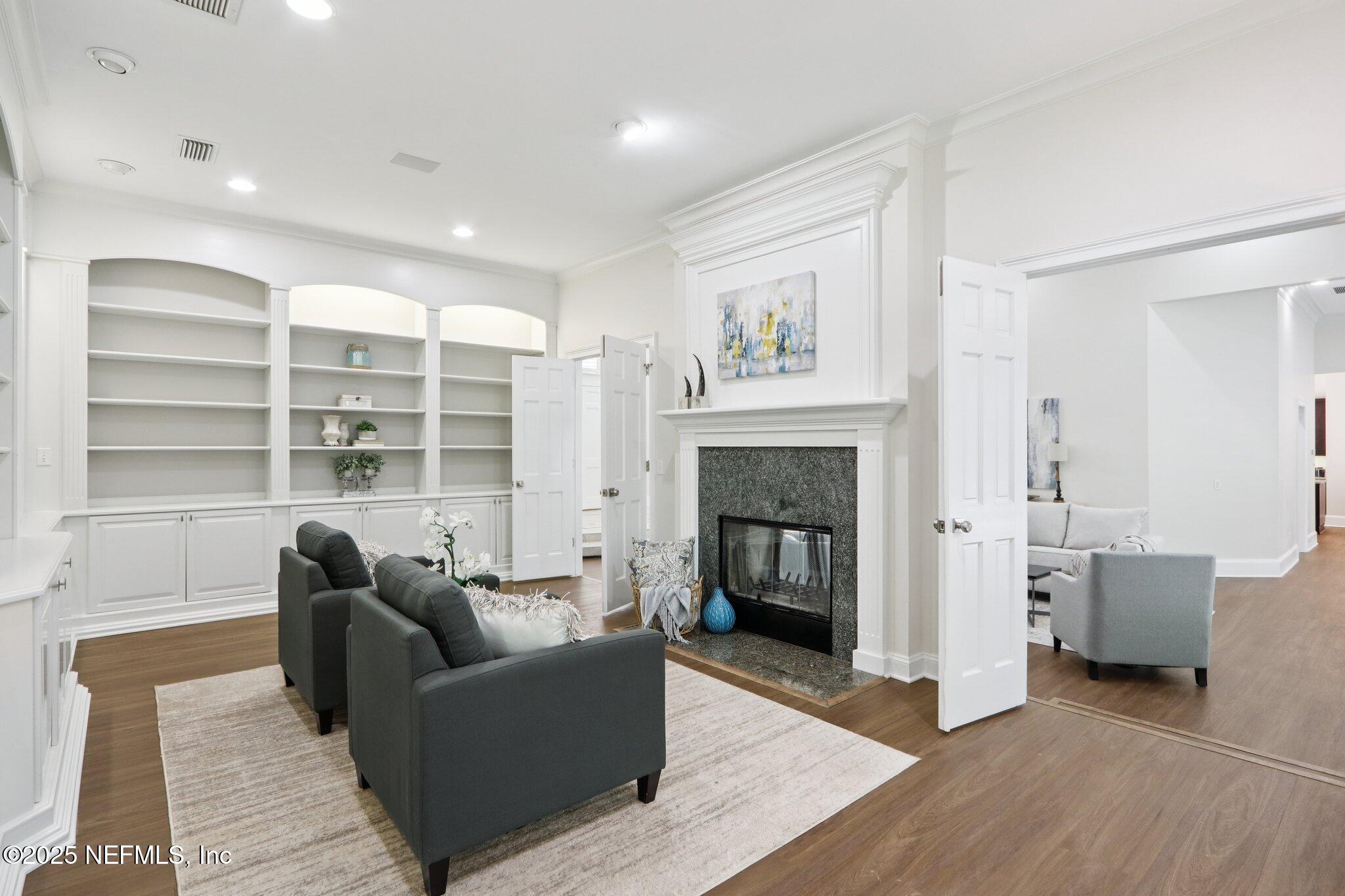 12844 BAY PLANTATION Drive