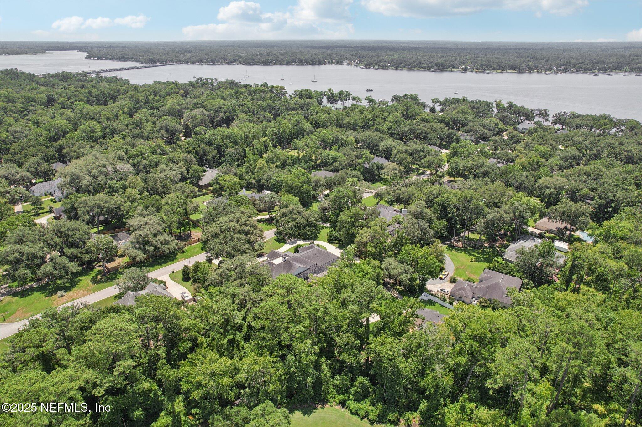 12844 BAY PLANTATION Drive