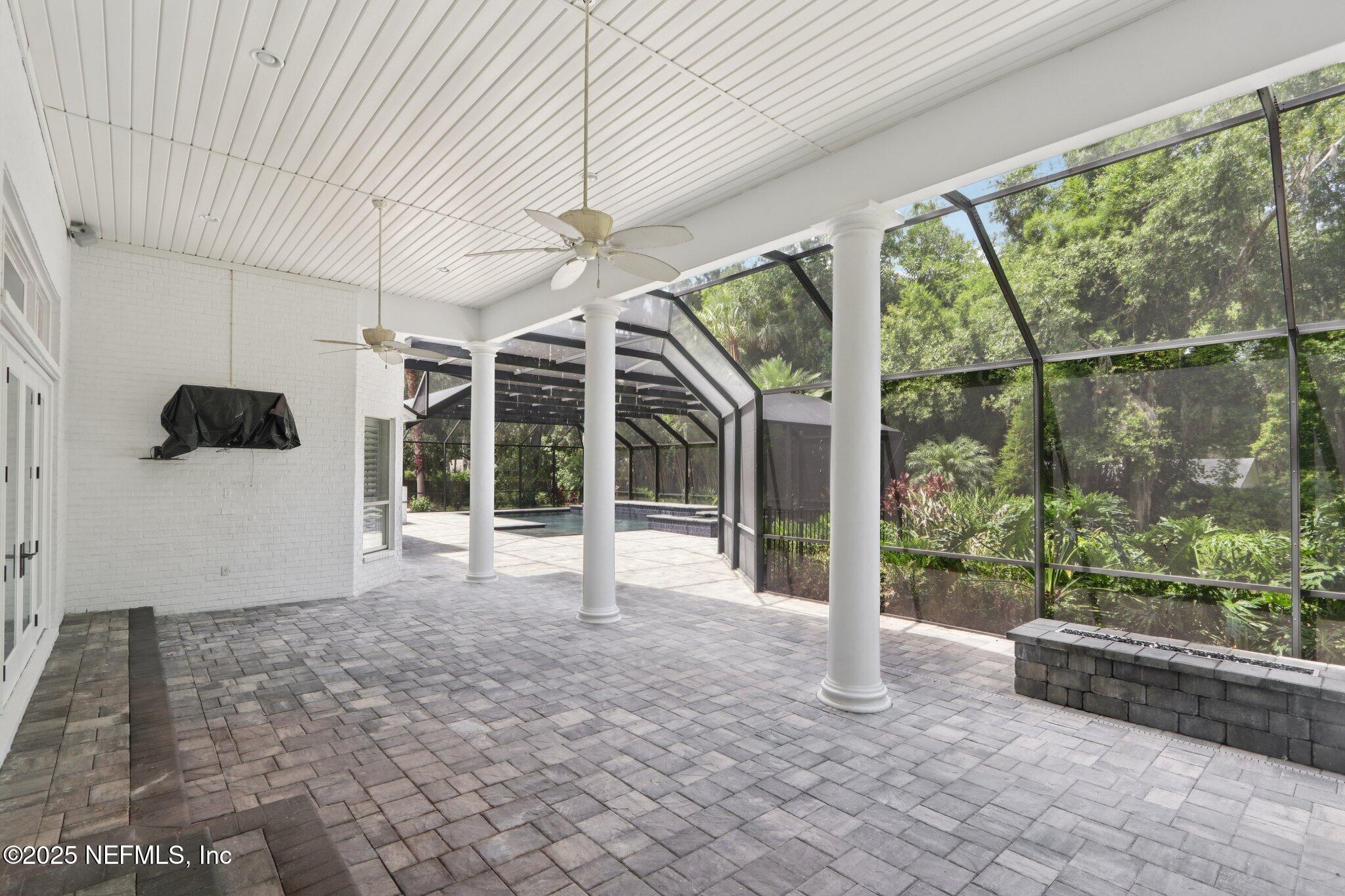 12844 BAY PLANTATION Drive