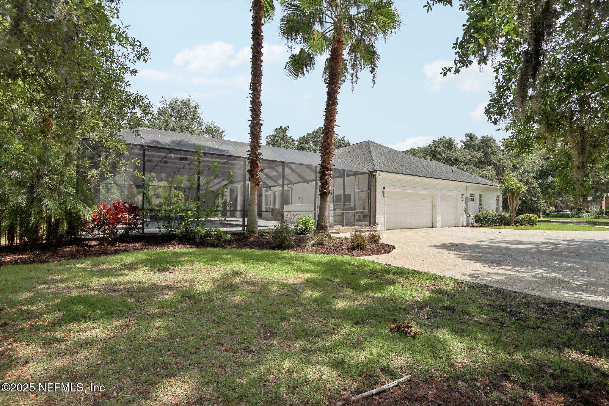 12844 BAY PLANTATION Drive