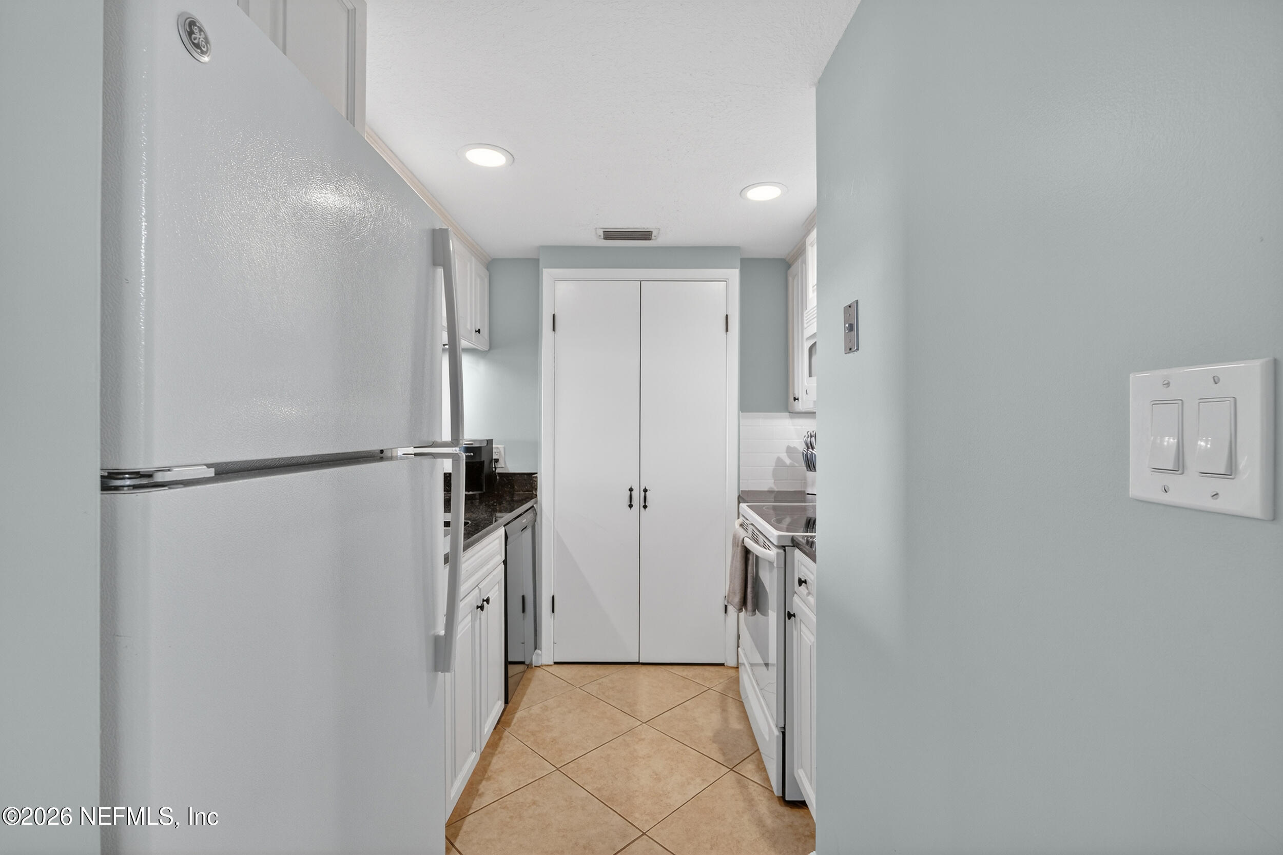 829 1ST Street 3-D