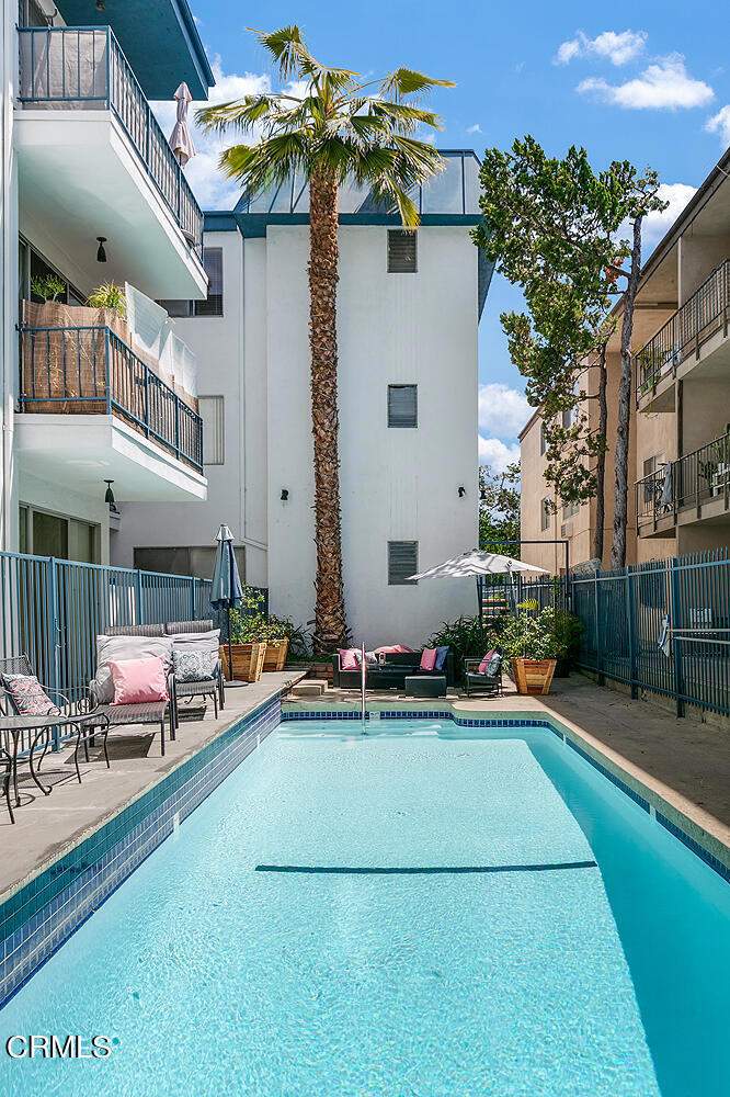 400 S La Fayette Park Place 304