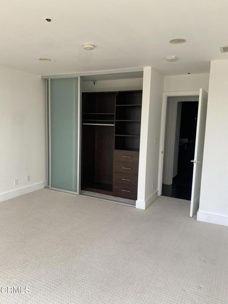 121 S Hope Street 408