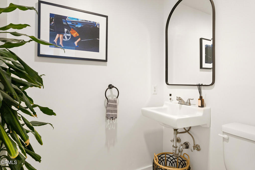 6201 1/4 Saylin Lane