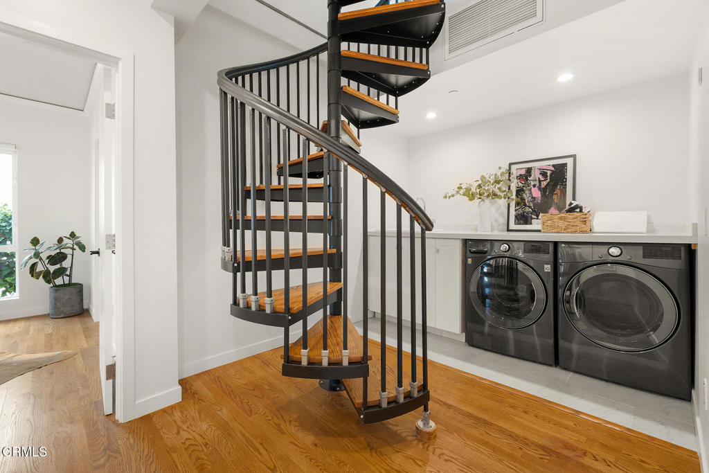 6201 1/4 Saylin Lane