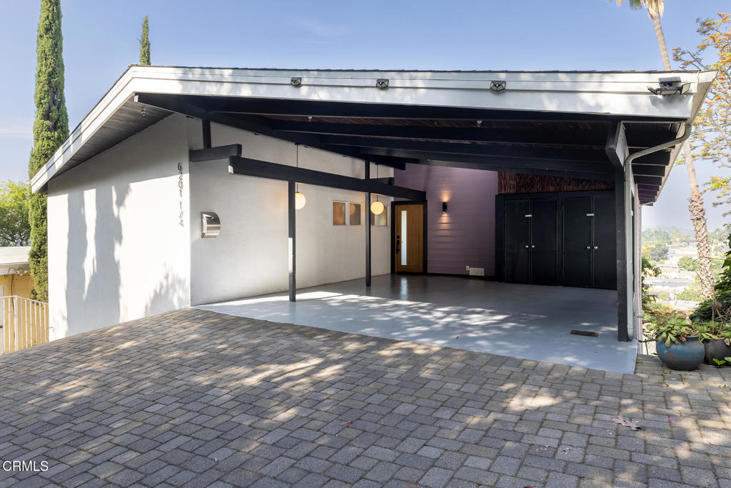 6201 1/4 Saylin Lane