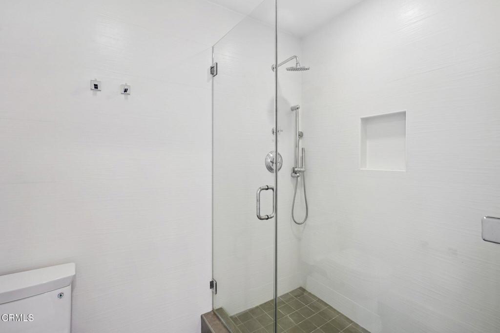 121 S Hope Street 408