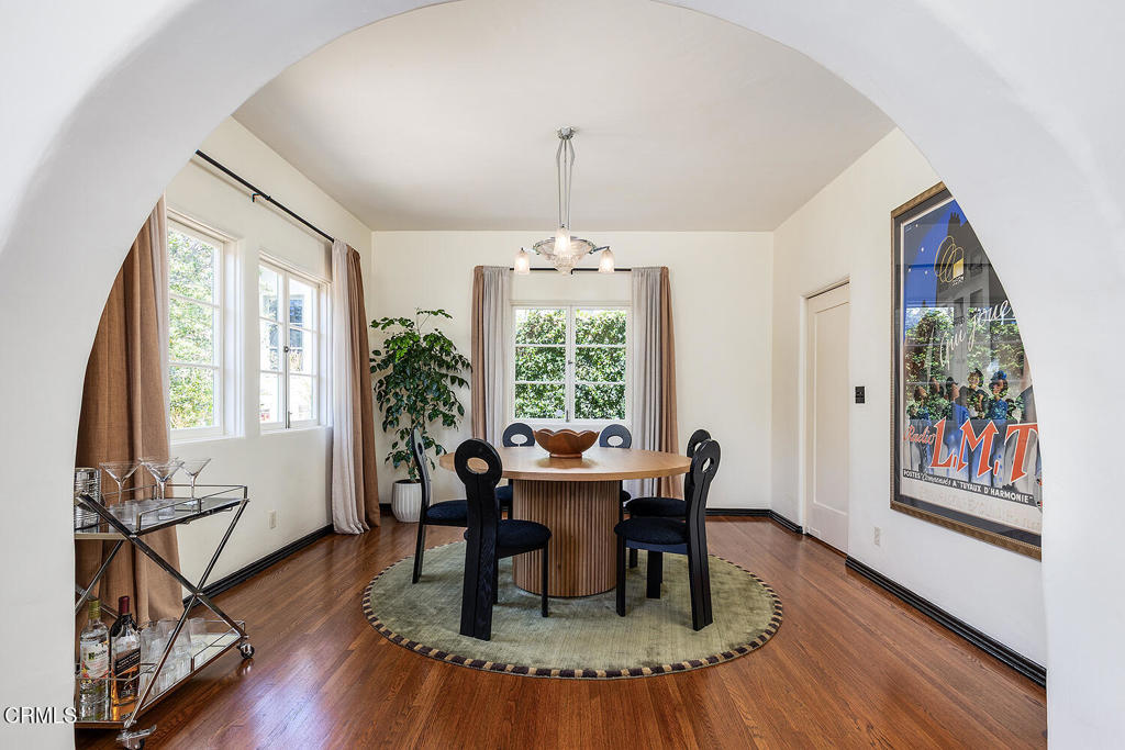3177 Lake Hollywood Drive