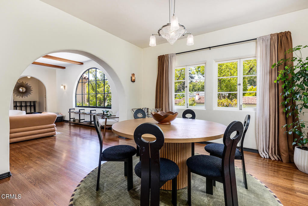 3177 Lake Hollywood Drive