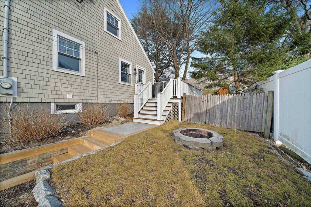35 Prospect Hill Dr.