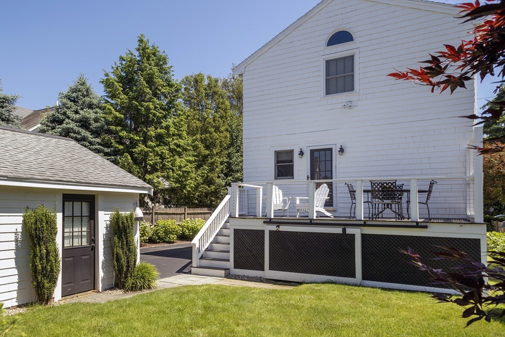 5 Maple Street # 5