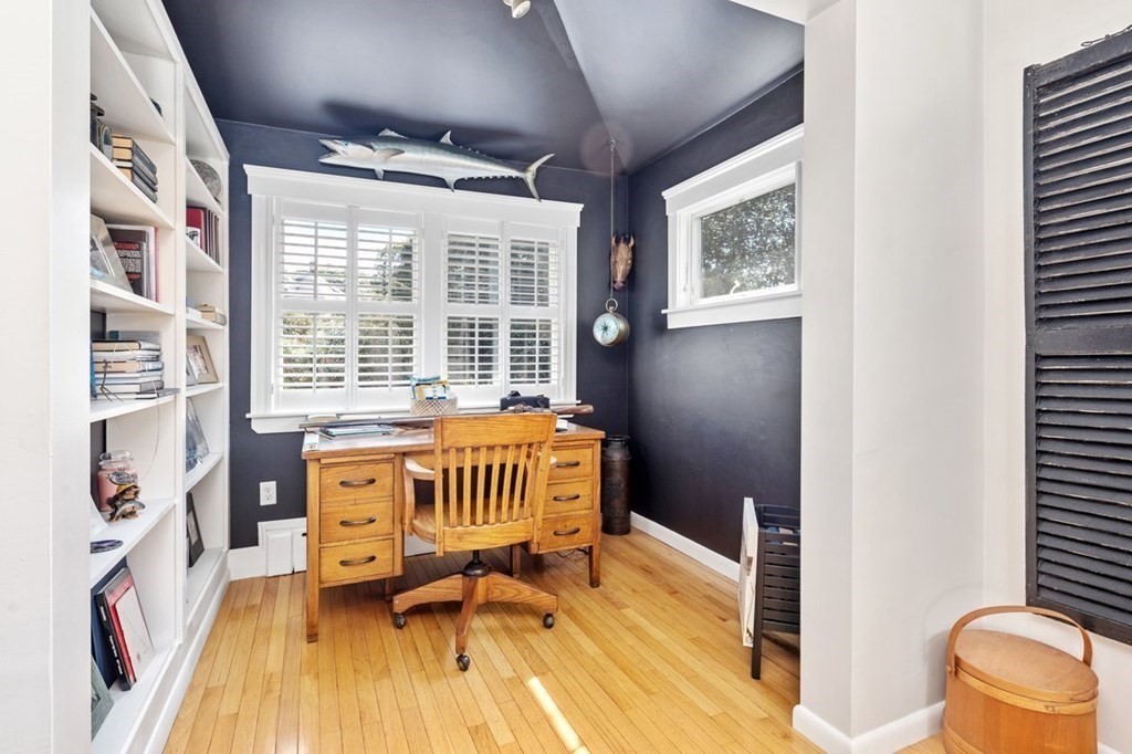 5 Maple Street # 5