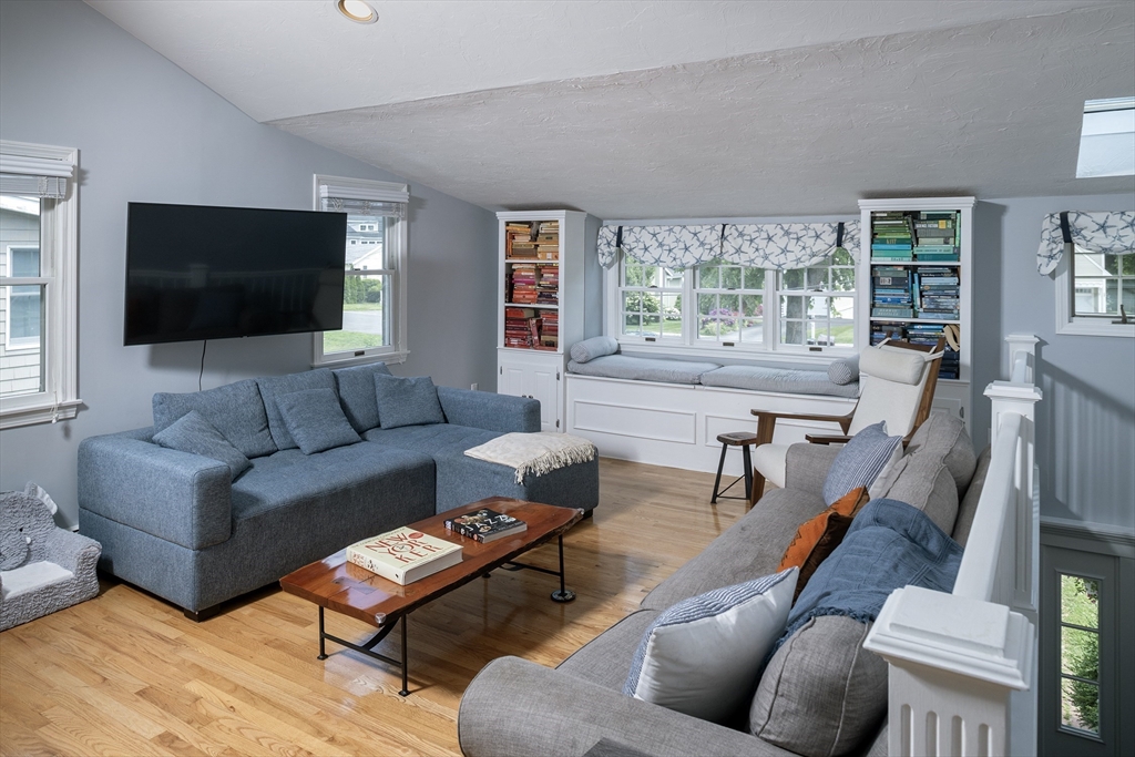 42 Kimball Beach Rd