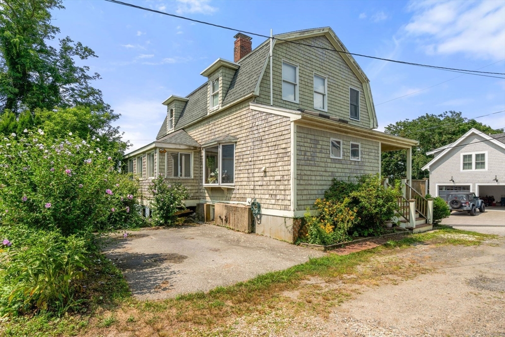 49 Summit Avenue