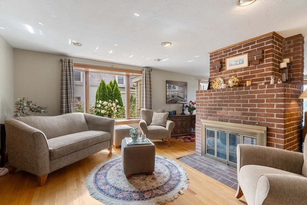 49 Summit Avenue