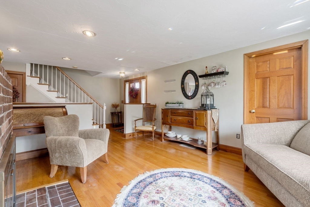 49 Summit Avenue