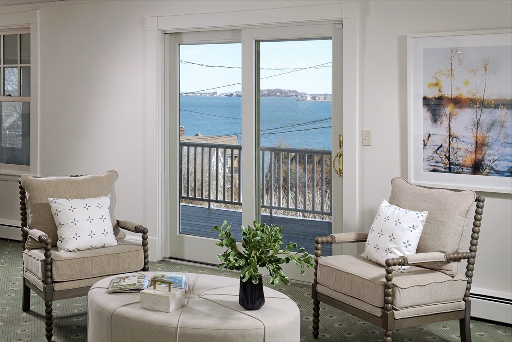 4 Bay View Ave