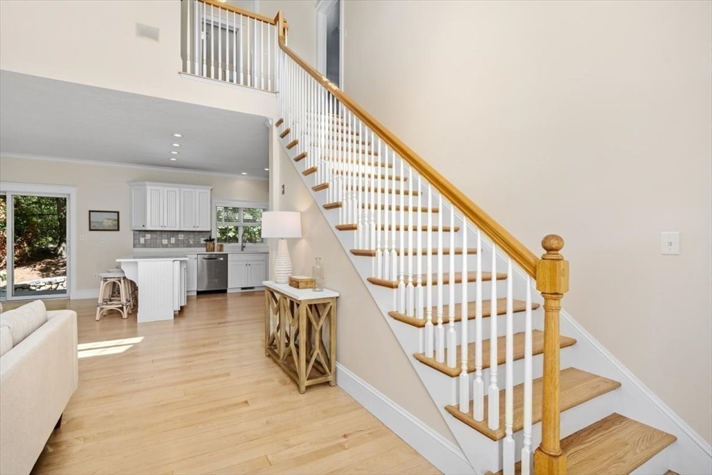 7 Stevens Way
