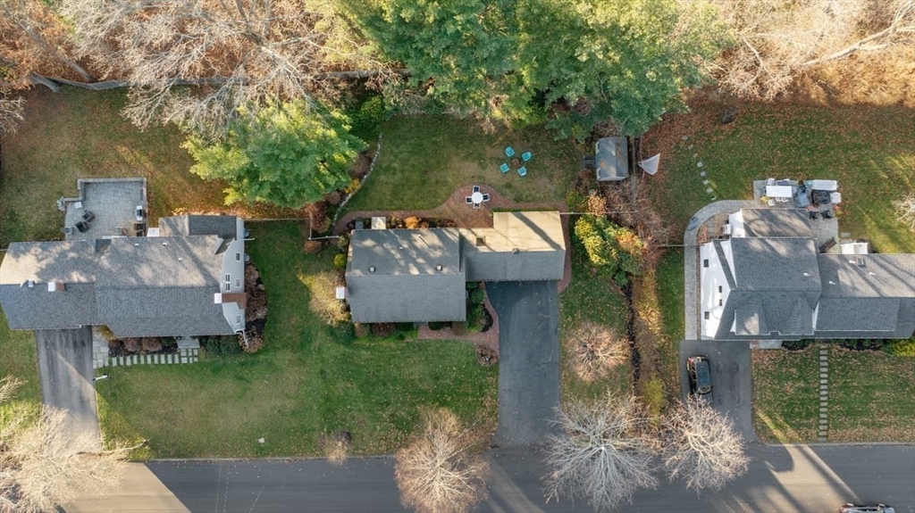 12 Hoover Road