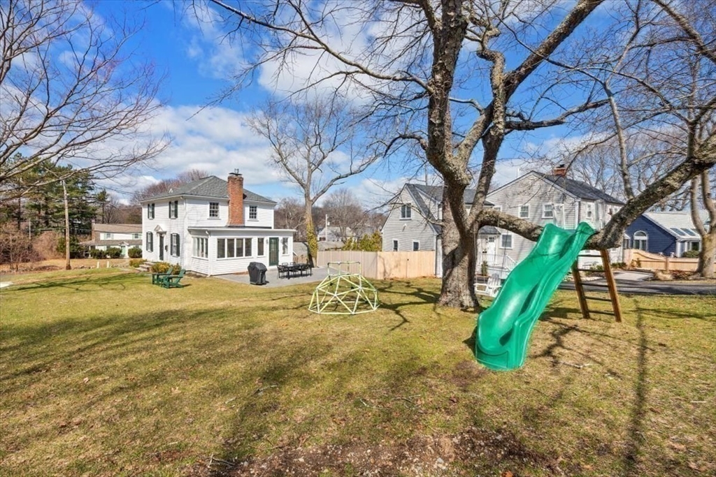 67 Governor Long Rd