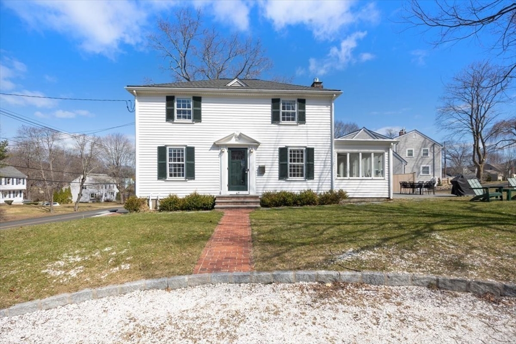 67 Governor Long Rd