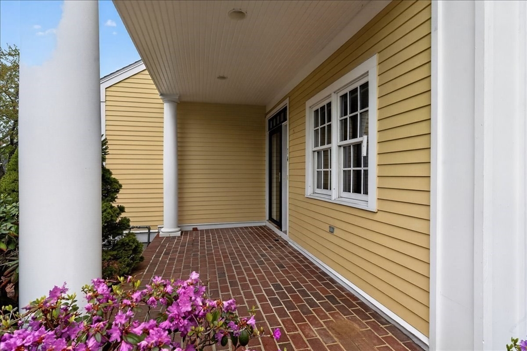 14 Whiting Lane # 14