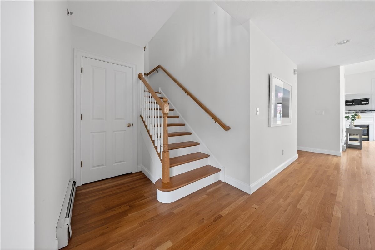 14 Whiting Lane # 14