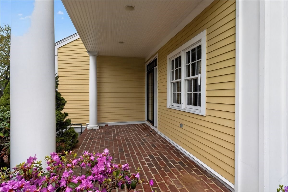 14 Whiting Lane # 14