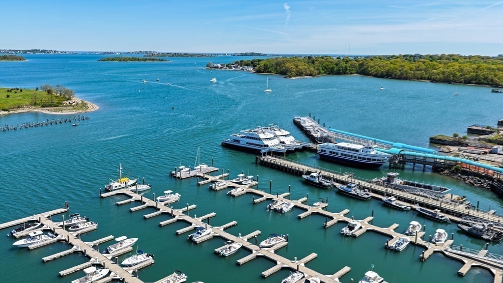 10 Shipyard Dr # 511