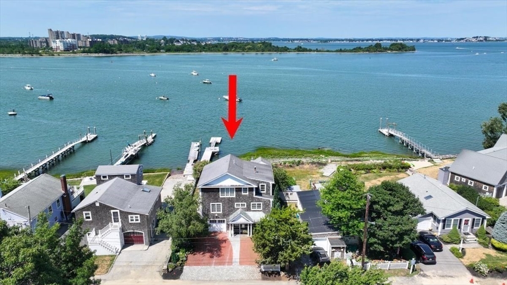 9 Beach Road