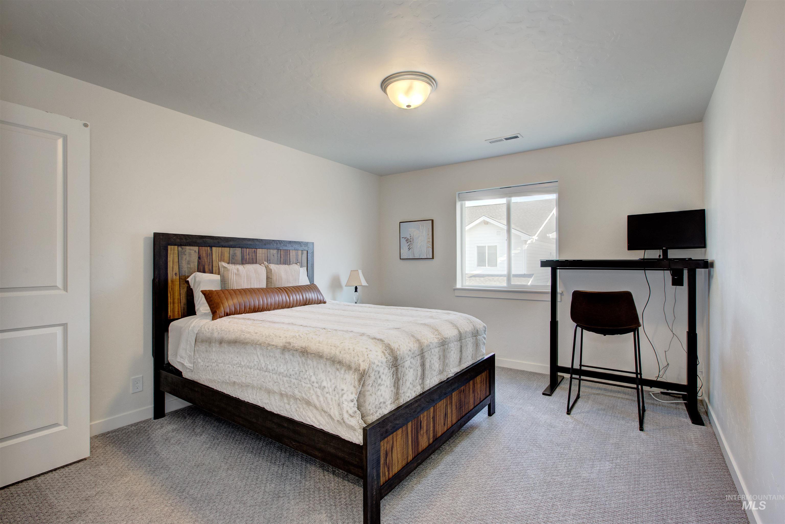11082 W Hydrangea St.