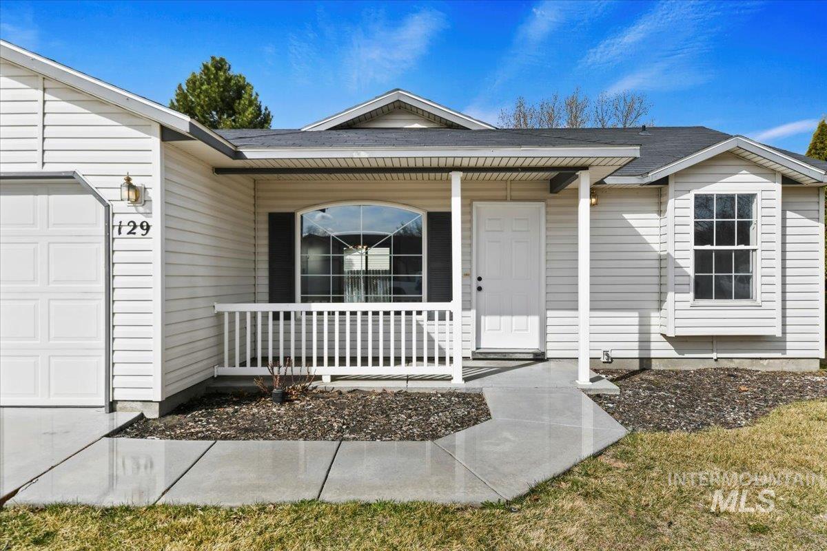 129 N Summer Breeze St.