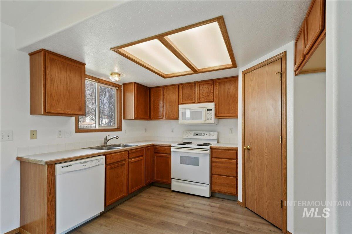 129 N Summer Breeze St.