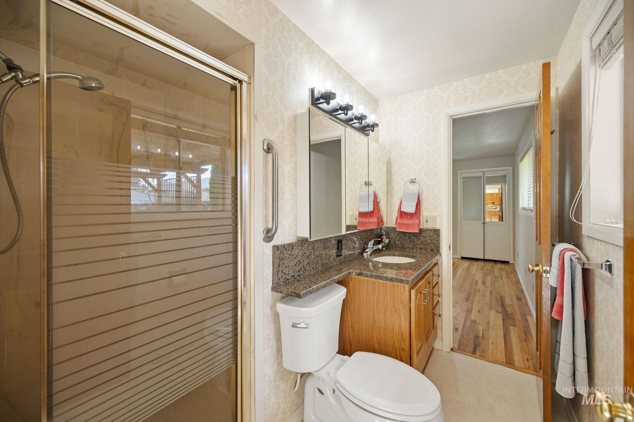 2824 N Weaver Circle