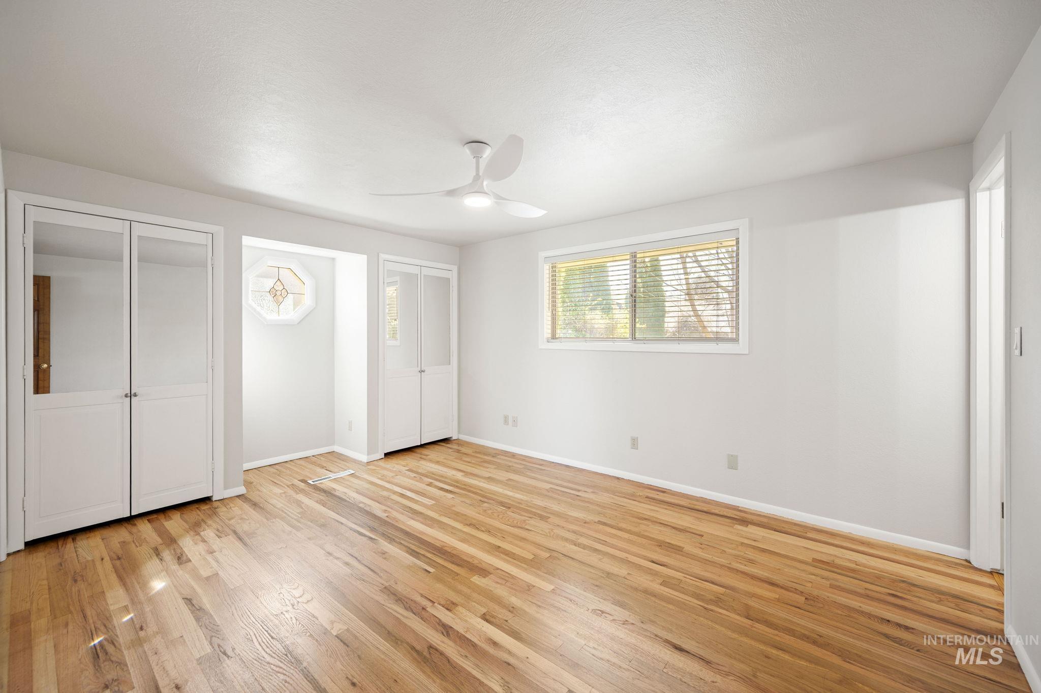 2824 N Weaver Circle