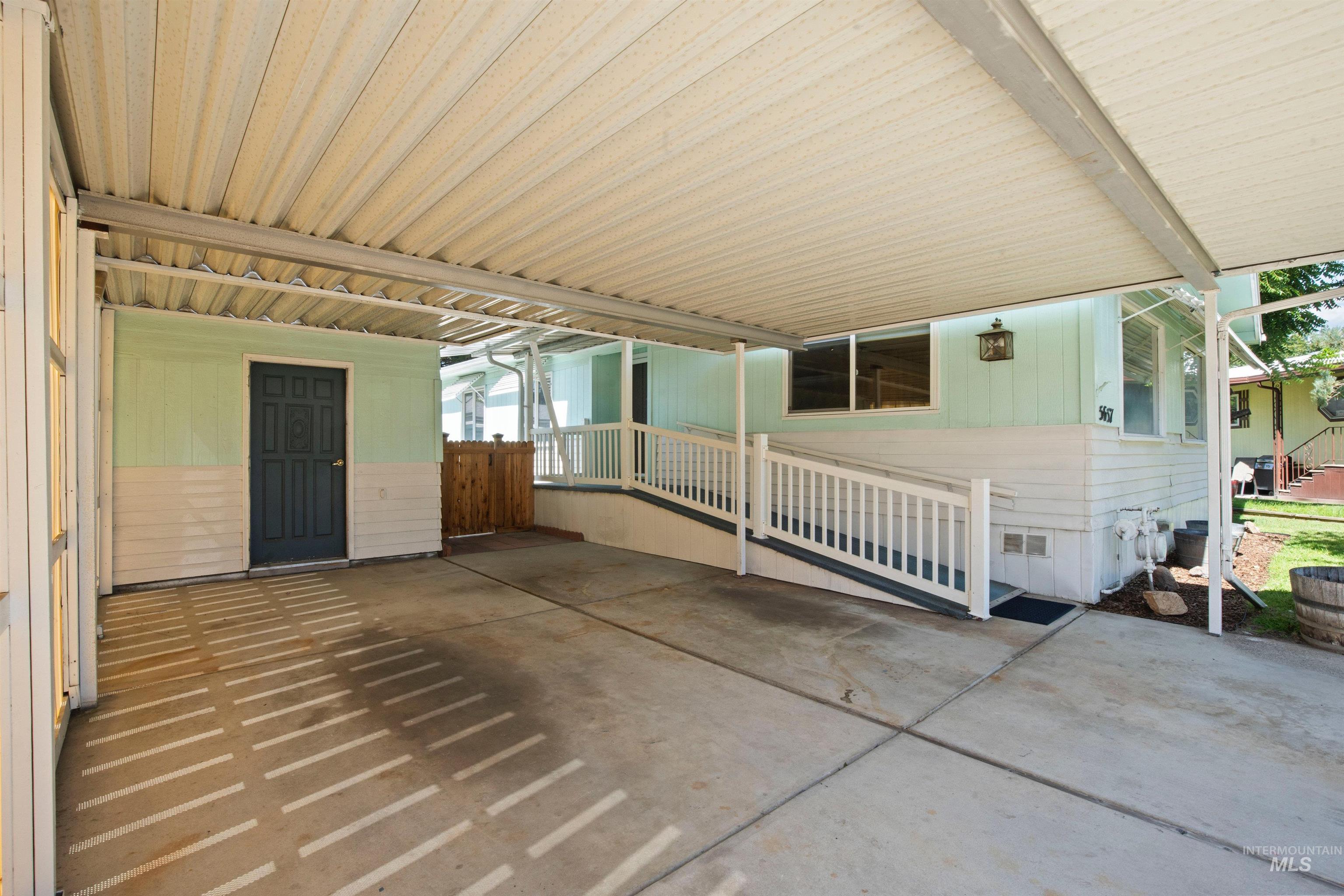 5657 Sudley Lane