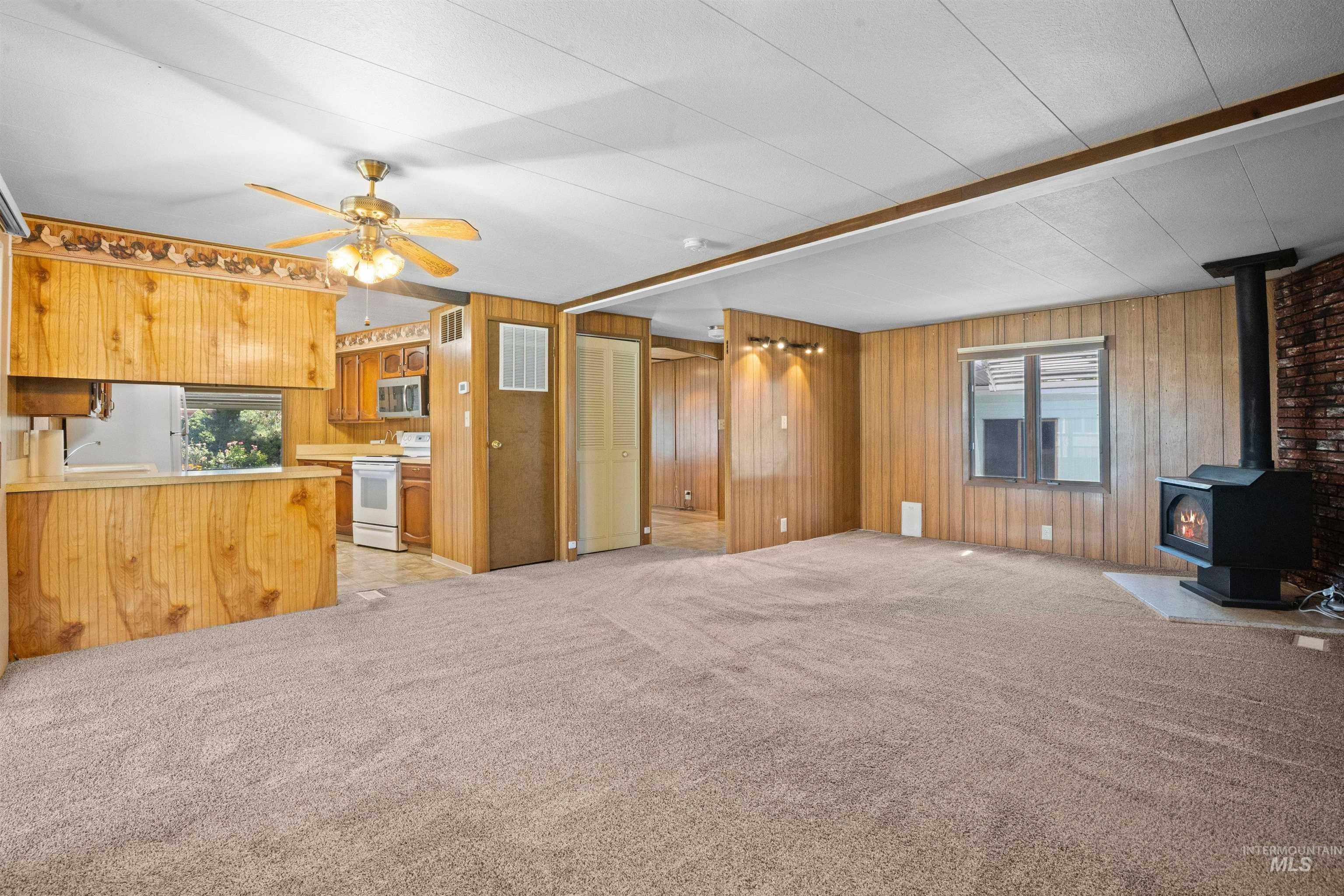 5657 Sudley Lane