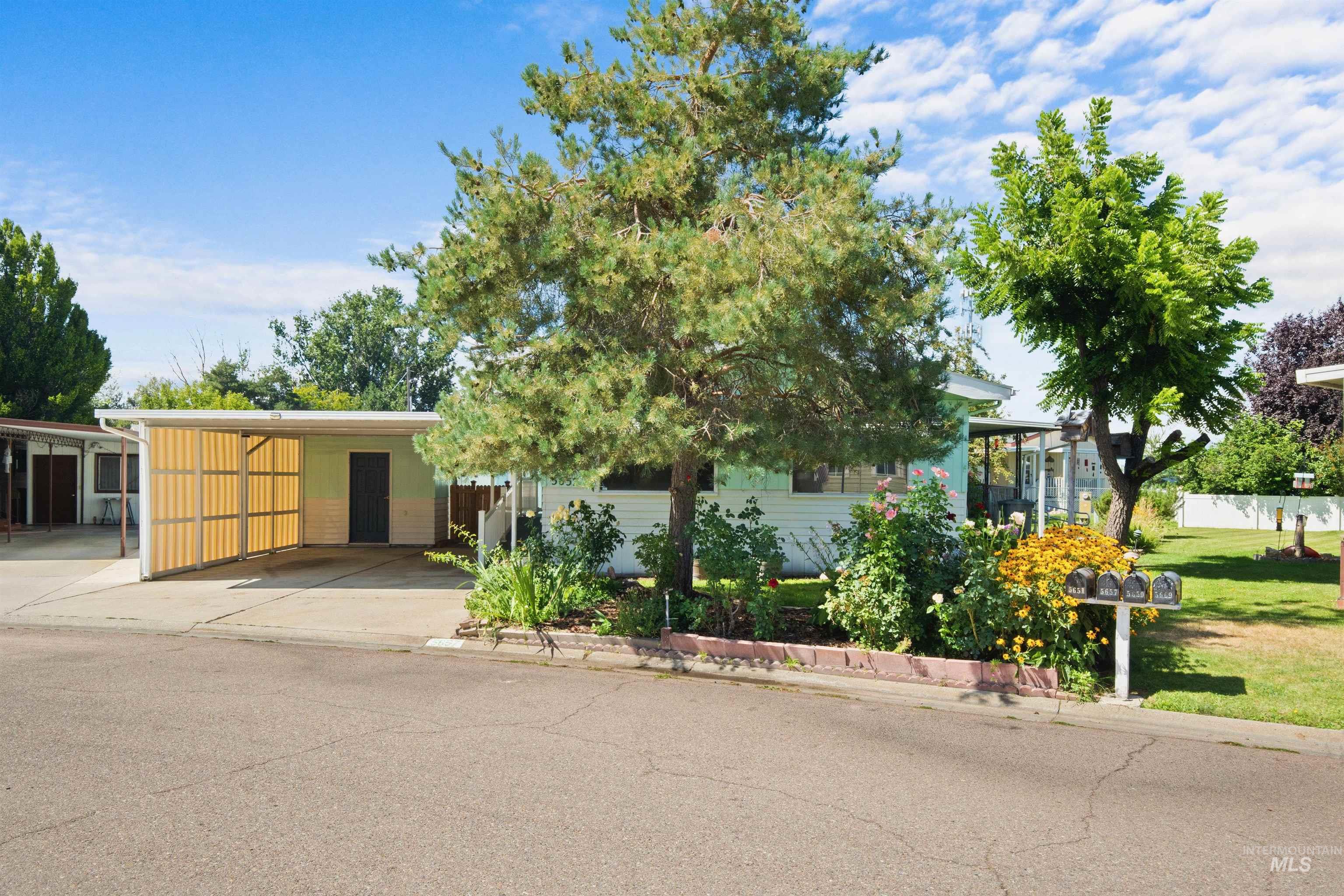 5657 Sudley Lane