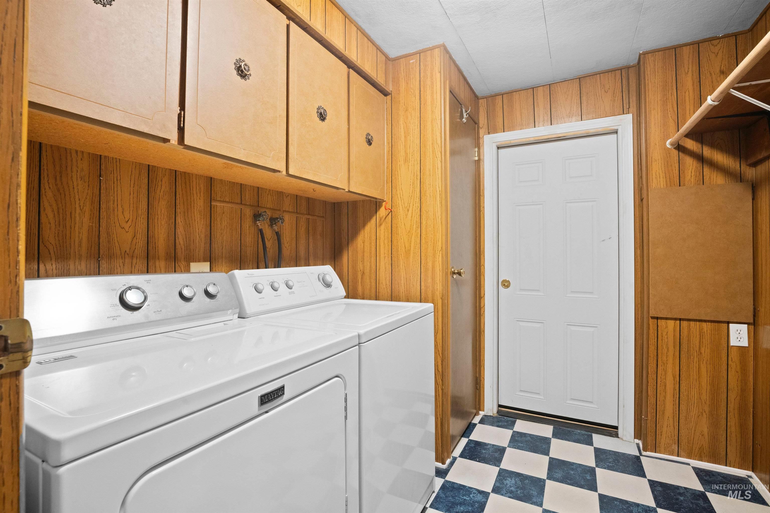 5657 Sudley Lane