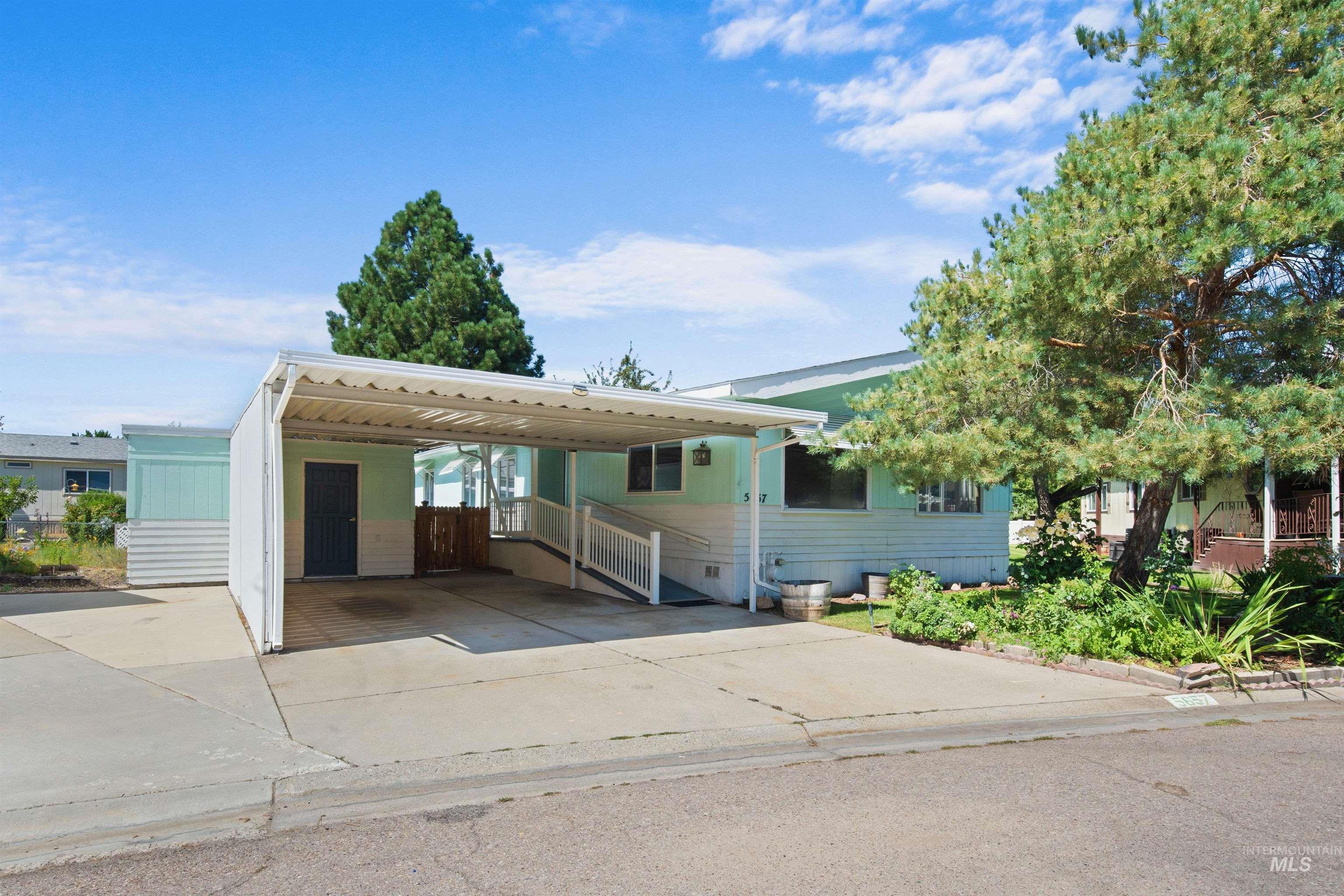 5657 Sudley Lane