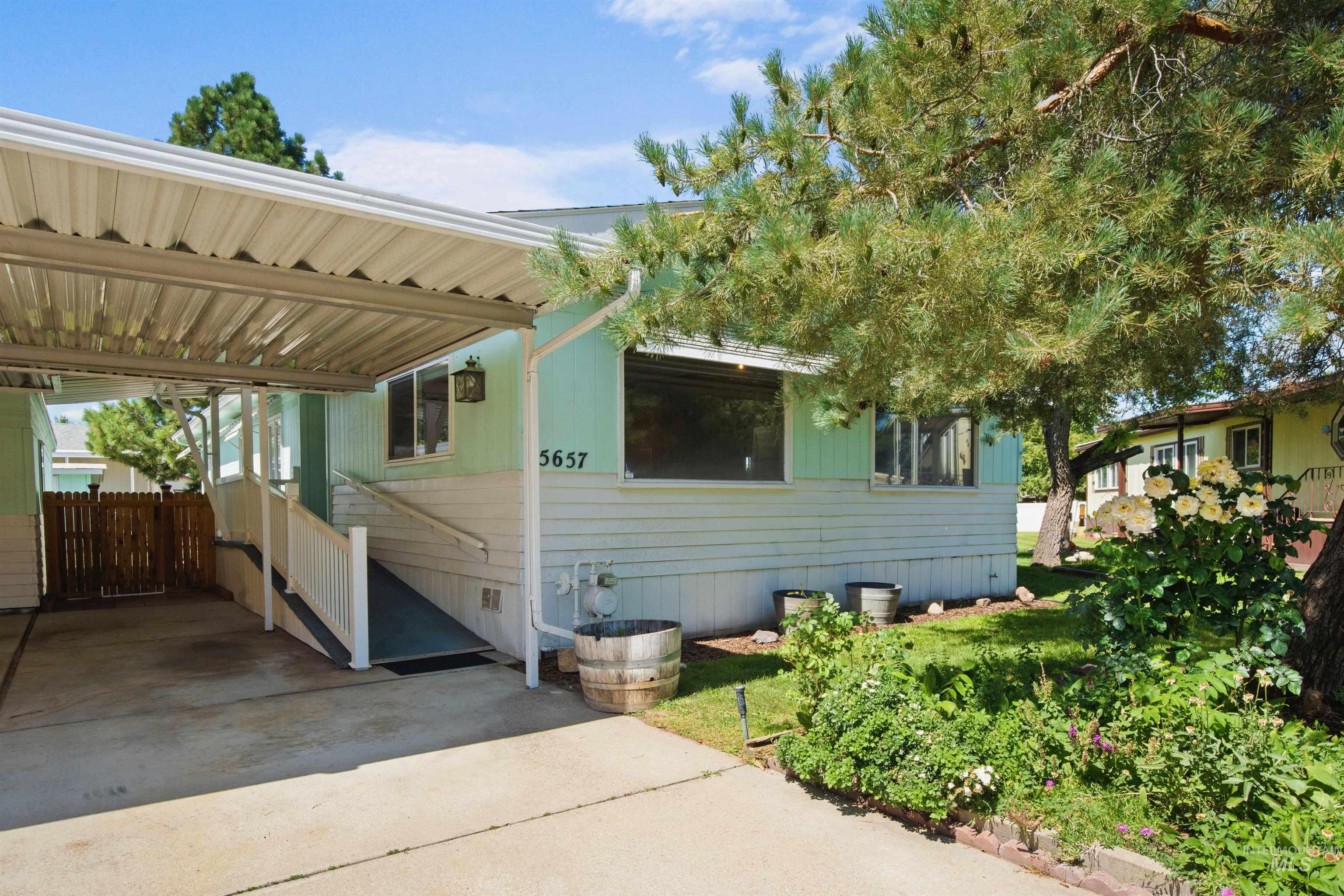 5657 Sudley Lane