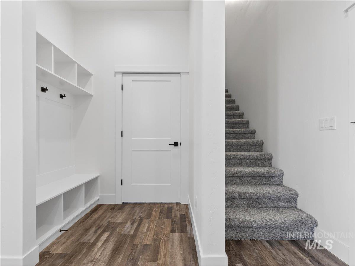 25889 Clydesdale Lane