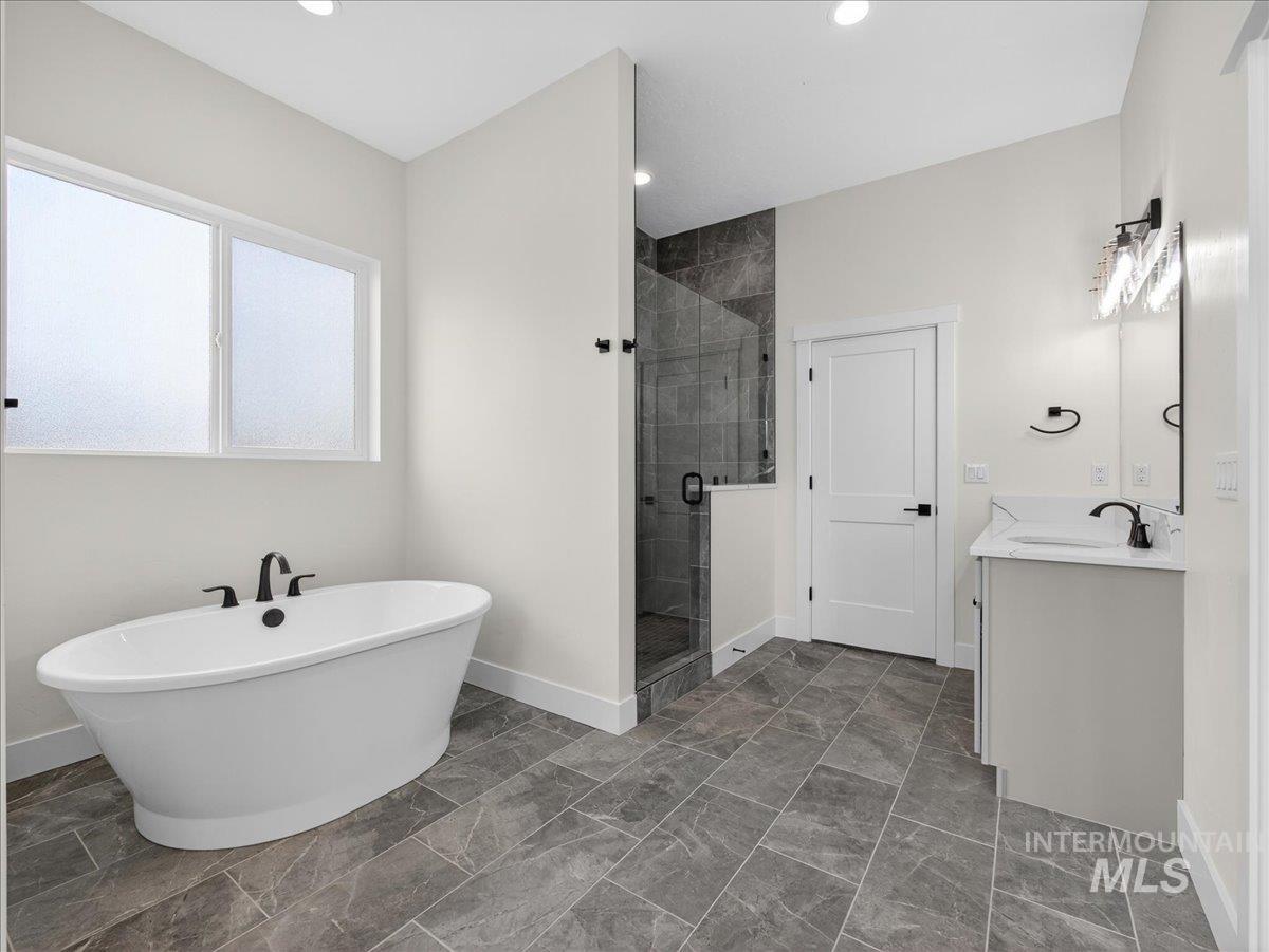 25889 Clydesdale Lane