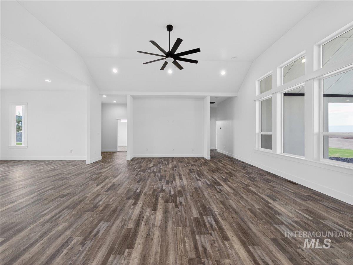 25889 Clydesdale Lane