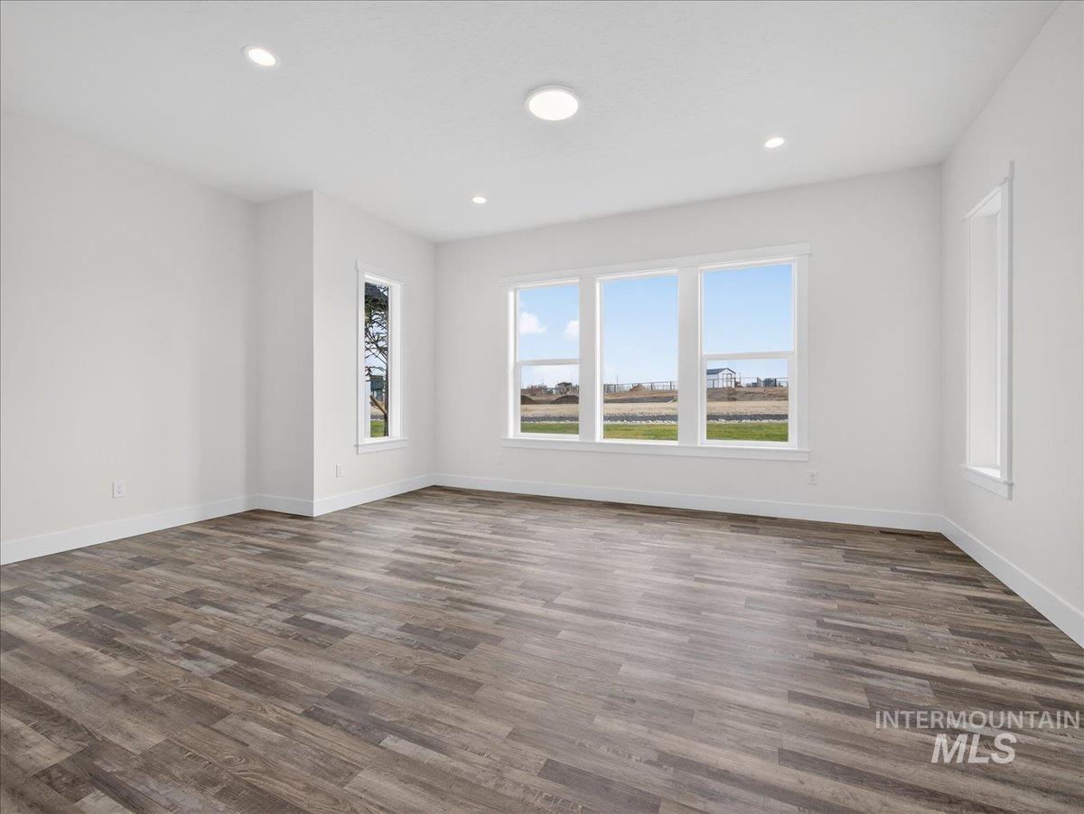 25889 Clydesdale Lane