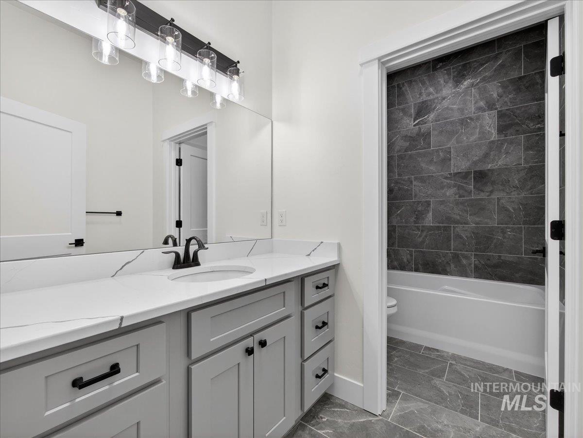 25889 Clydesdale Lane