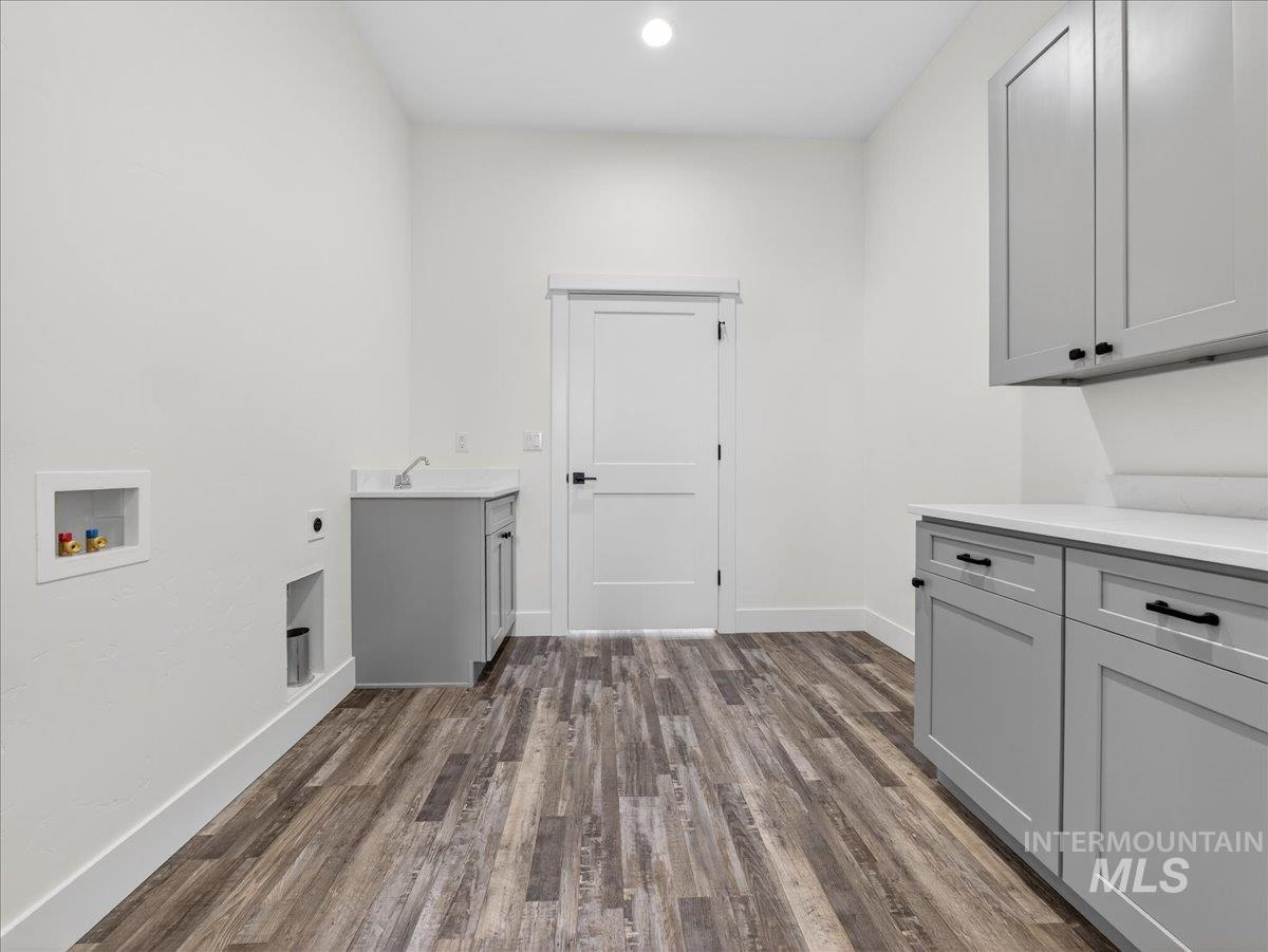 25889 Clydesdale Lane