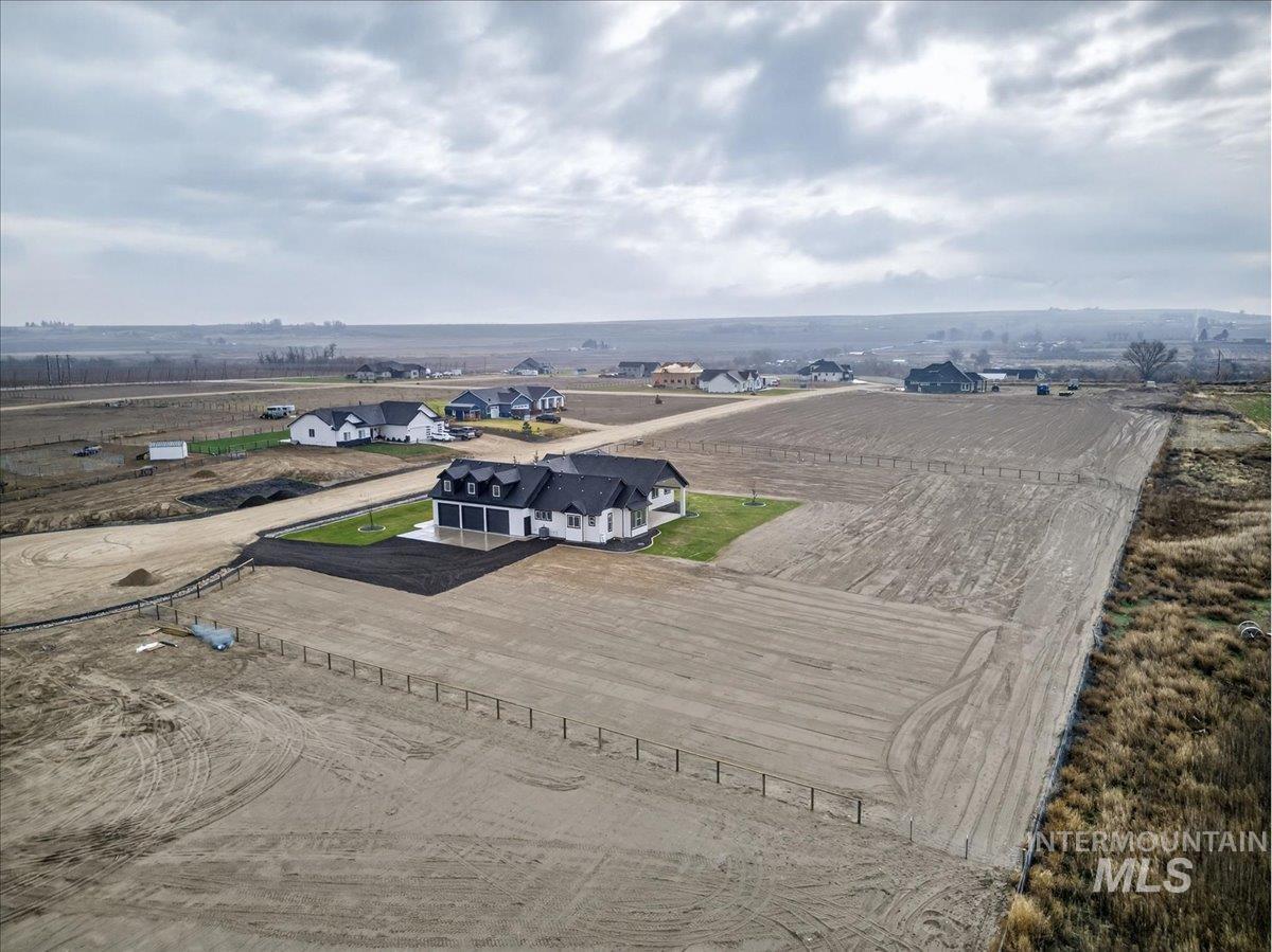 25889 Clydesdale Lane