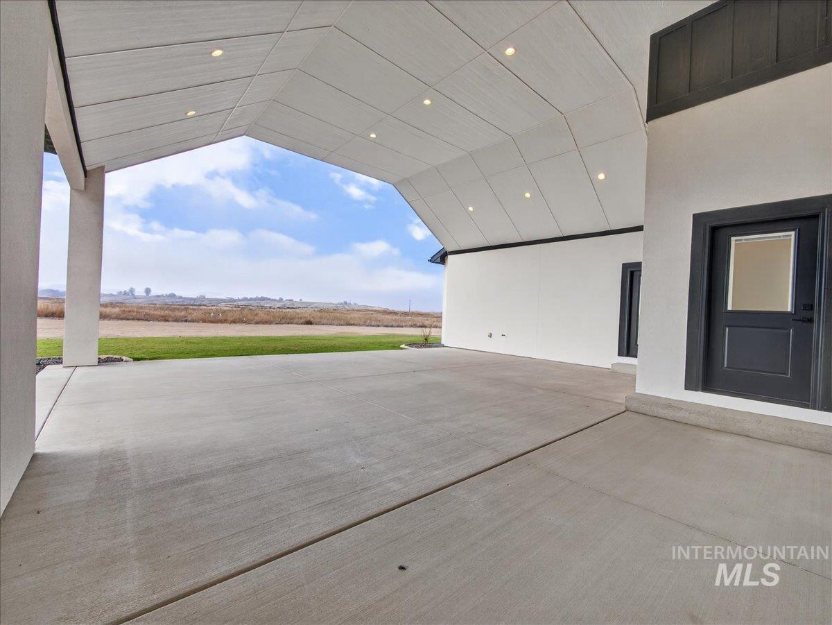25889 Clydesdale Lane