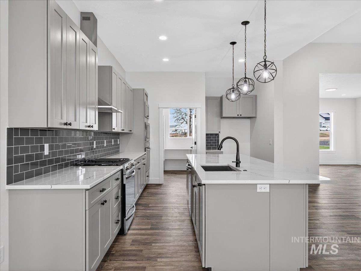 25889 Clydesdale Lane